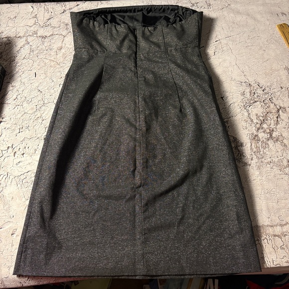 Gap Strapless Dress, Black/Dk Gray with Tiny “Sparkles”, Size 6 - Picture 2 of 4